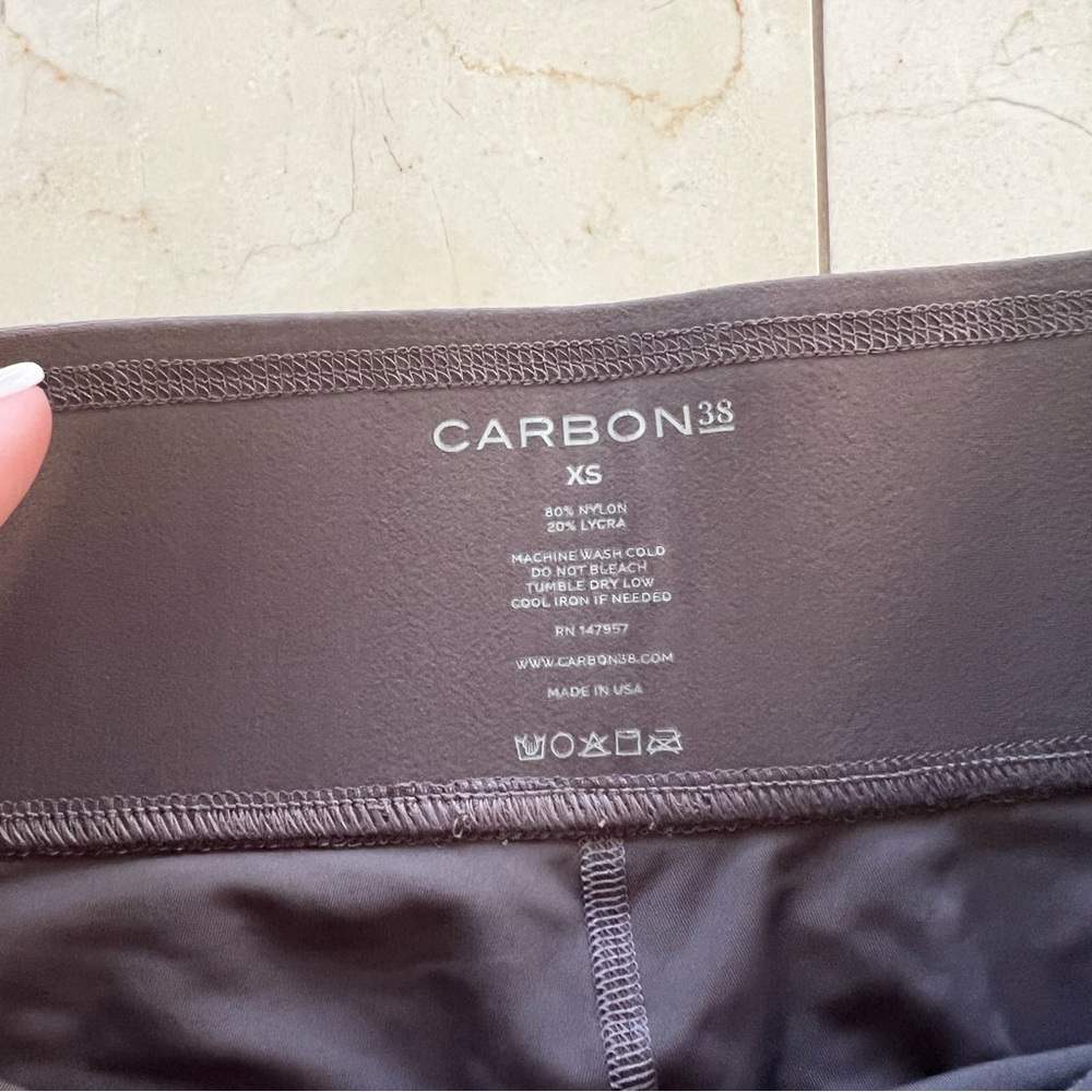 Carbon38 Nwot Purple Metallic Leggings Sz Xs - image 4